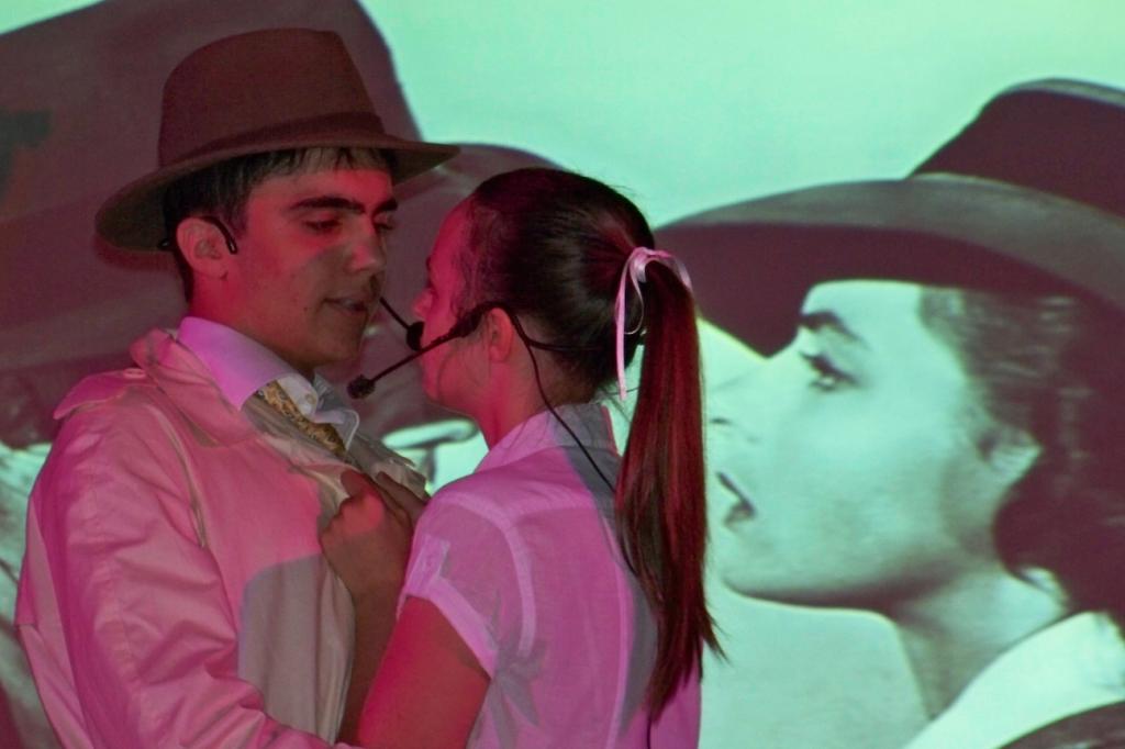 08  Al Otro Lado (Plaza Reloj) (45)